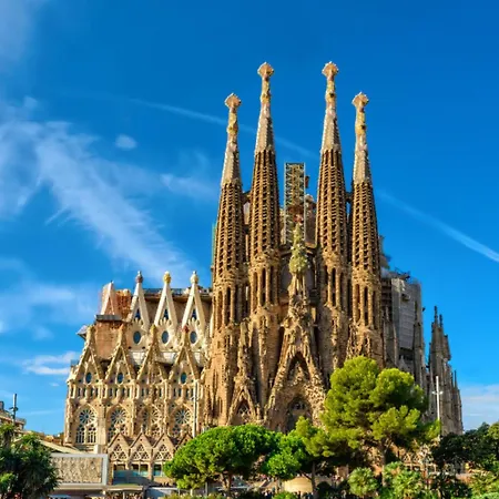 Appartement The Diagonal Sagrada By Sweett