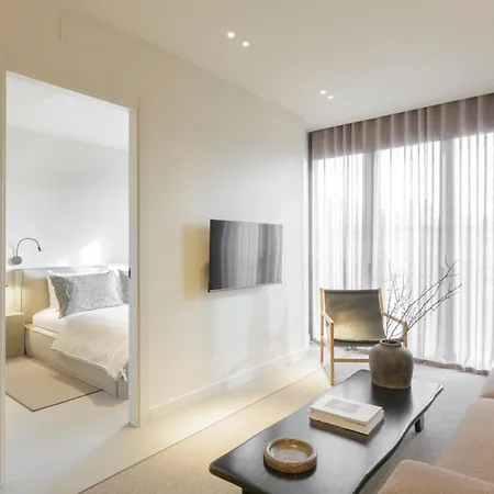 The Diagonal Sagrada By Sweett Appartement Barcelona
