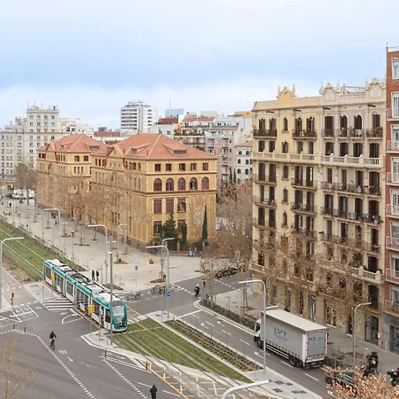 Appartement The Diagonal Sagrada By Sweett *