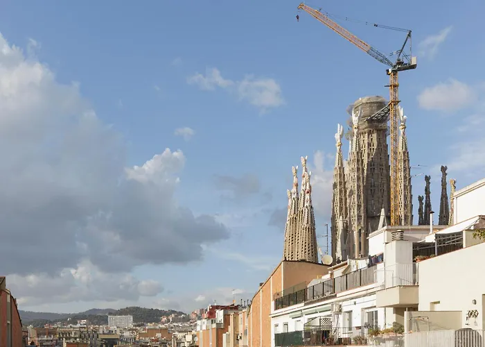 The Diagonal Sagrada By Sweett Διαμέρισμα *